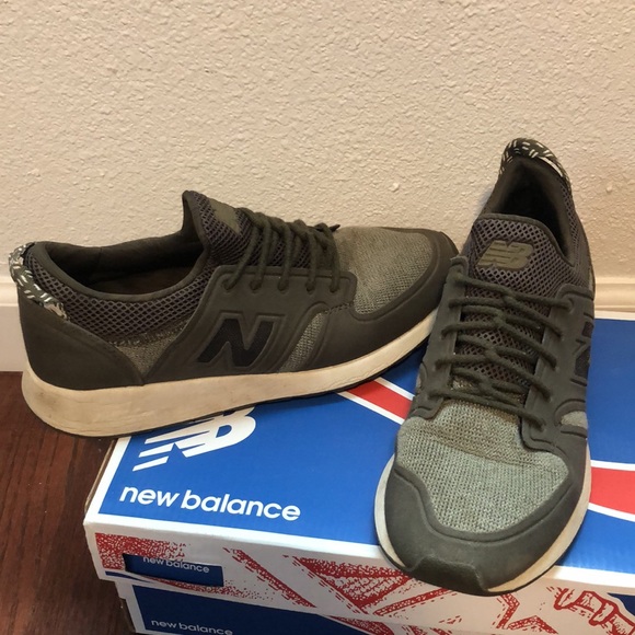 New balance shoes - Picture 3 of 3